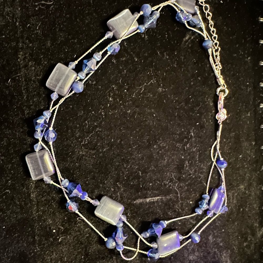 Lia Sophia necklace